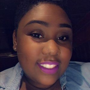 Meet your Posher, Jailan